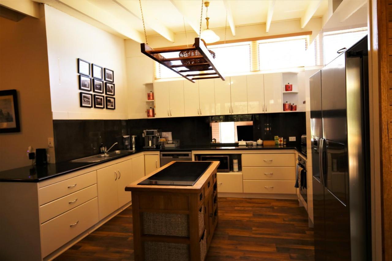 Bridgecroft House - Spacious & Serene Family Home Richmond Dış mekan fotoğraf